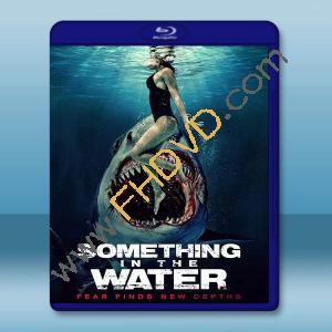 鲨齒險灘 Something in the Water(2024)藍光25G		 